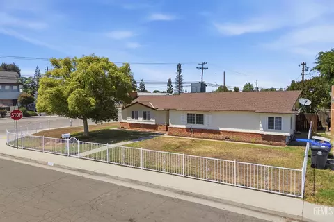 4108 Wood Ln, Bakersfield, CA 93309