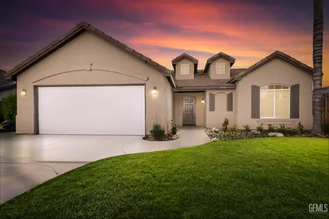 5506 Leeward Point Dr, Bakersfield, CA 93312