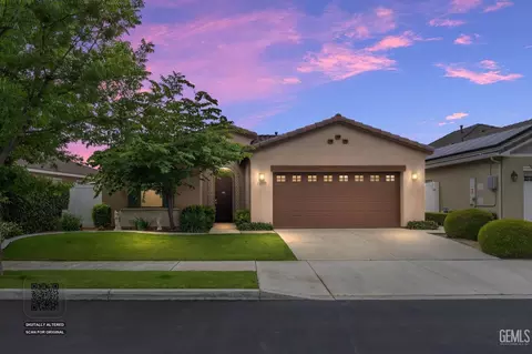 12009 French Park Ln, Bakersfield, CA 93312