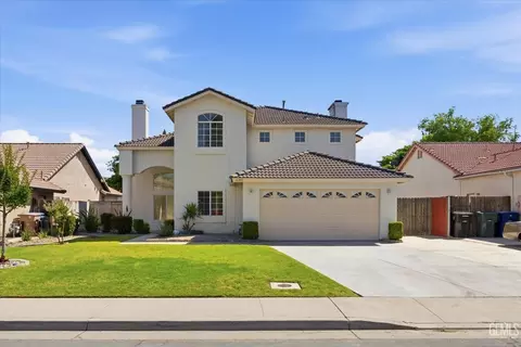 6105 Kettlerock Mountain Ct, Bakersfield, CA 93313