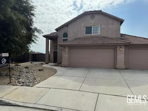2307 Trentino Ave, Bakersfield, CA 93313