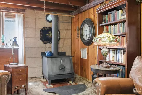 Living - 47668 Oak Dr, Posey, CA 93260 photo 5 of 5