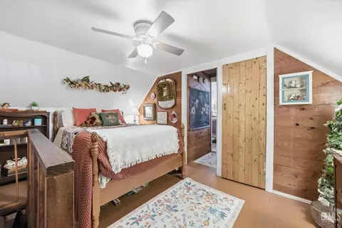 Bedroom - 47668 Oak Dr, Posey, CA 93260 photo 3 of 4
