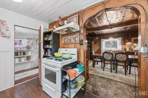 Entry Way - 47668 Oak Dr, Posey, CA 93260 photo 1 of 1