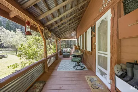 Exterior - 47668 Oak Dr, Posey, CA 93260 photo 6 of 22