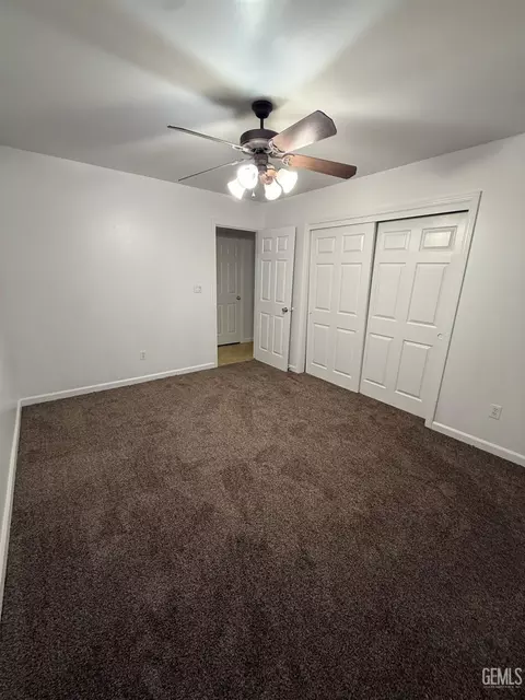 Bedroom - 400 Mark Ave, Shafter, CA 93263 photo 2 of 6