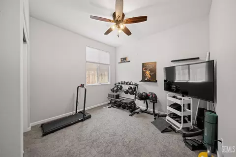 Other - 227 Hammersmith Dr, Bakersfield, CA 93314 photo 3 of 9