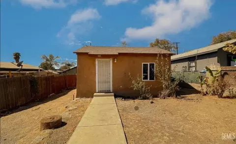 2606 N Baker St, Bakersfield, CA 93305