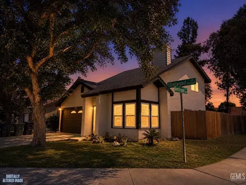 3620 Starwood Ln, Bakersfield, CA 93309