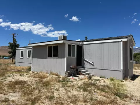 15327 Cottontail Ln, Weldon, CA 93283