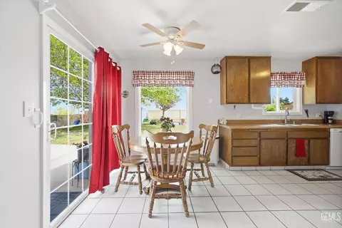 Other - 21230 Mission St, Tehachapi, CA 93561 photo 7 of 8