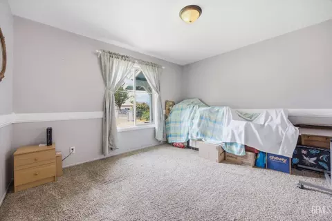 Bedroom - 21230 Mission St, Tehachapi, CA 93561 photo 3 of 4
