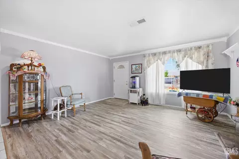 Other - 21230 Mission St, Tehachapi, CA 93561 photo 6 of 8