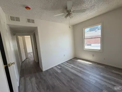Bedroom - 629 A St, Taft, CA 93268 photo 1 of 2