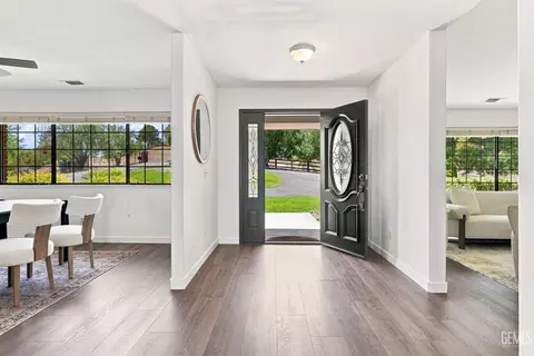 Entry Way - 4205 High Grv, Templeton, CA 93465 photo 1 of 5