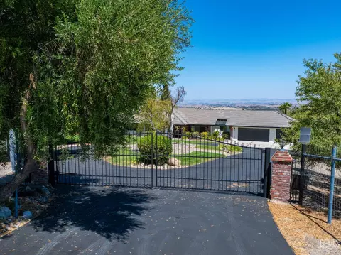 Exterior - 4205 High Grv, Templeton, CA 93465 photo 1 of 9