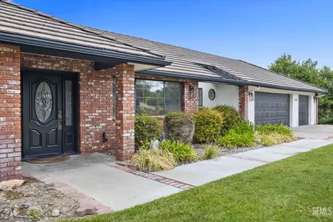 Exterior - 4205 High Grv, Templeton, CA 93465 photo 5 of 14
