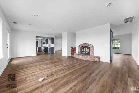Living - 4205 High Grv, Templeton, CA 93465 photo 5 of 14