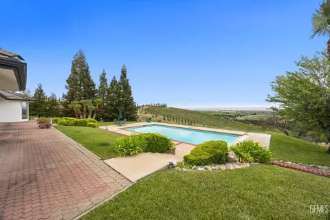 Exterior - 4205 High Grv, Templeton, CA 93465 photo 8 of 14
