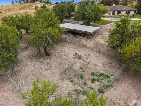 Exterior - 4205 High Grv, Templeton, CA 93465 photo 14 of 14