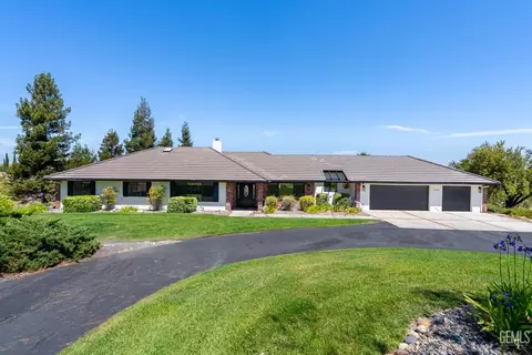 Exterior - 4205 High Grv, Templeton, CA 93465 photo 2 of 9