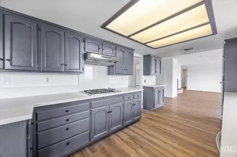 Kitchen - 4205 High Grv, Templeton, CA 93465 photo 4 of 4