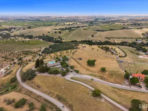 View/Area - 4205 High Grv, Templeton, CA 93465 photo 5 of 7