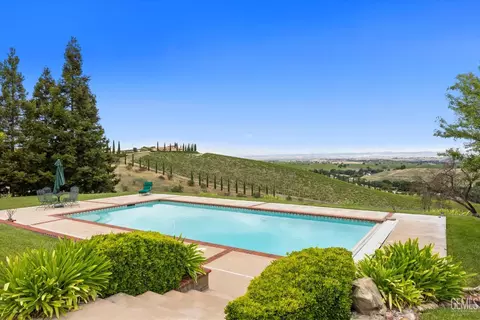 Exterior - 4205 High Grv, Templeton, CA 93465 photo 7 of 14