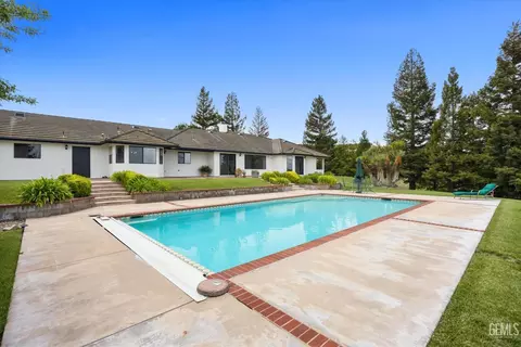 Exterior - 4205 High Grv, Templeton, CA 93465 photo 11 of 14