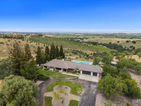 View/Area - 4205 High Grv, Templeton, CA 93465 photo 3 of 7
