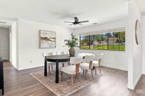 Dining - 4205 High Grv, Templeton, CA 93465 photo 1 of 5