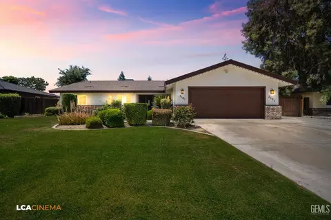 3101 Chewacan Dr, Bakersfield, CA 93309