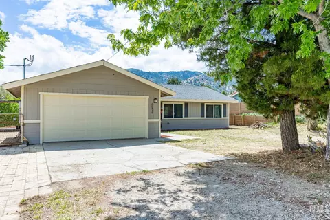 20924 Brentwood Dr, Tehachapi, CA 93561