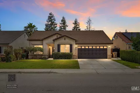 10110 Pyramid Peak Dr, Bakersfield, CA 93311
