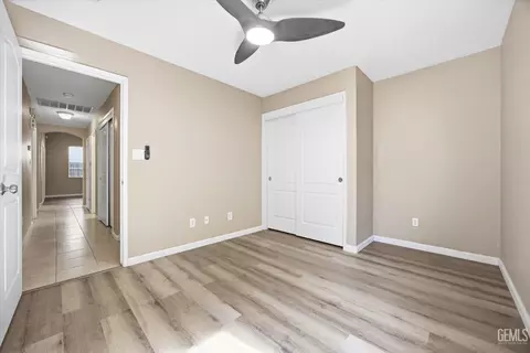 Entry Way - 10110 Pyramid Peak Dr, Bakersfield, CA 93311 photo 3 of 3