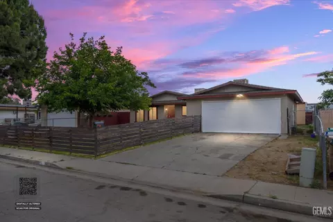 1205 Mckinley Ave, Bakersfield, CA 93308