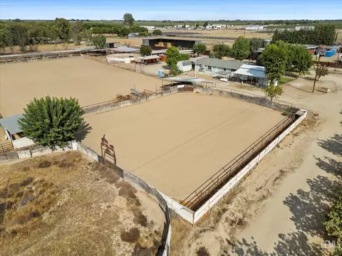 View/Area - 30751 Sharp Way, Shafter, CA 93263 photo 6 of 9