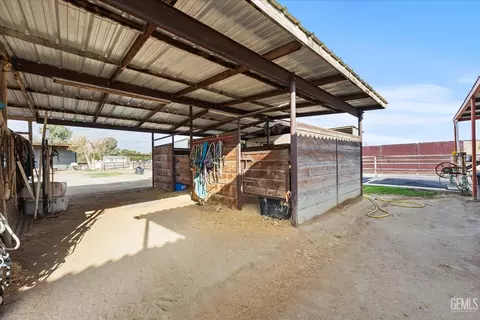Other - 30751 Sharp Way, Shafter, CA 93263 photo 16 of 29