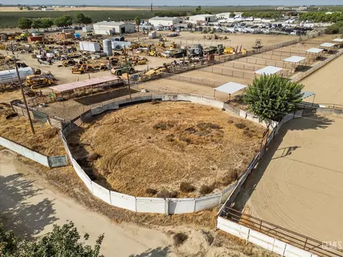 Other - 30751 Sharp Way, Shafter, CA 93263 photo 3 of 29