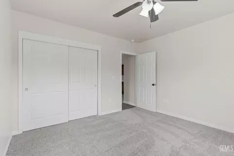 Bedroom - 122 E Kern St, Taft, CA 93268 photo 2 of 4