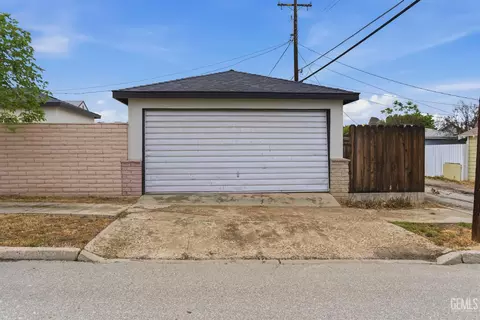 Other - 122 E Kern St, Taft, CA 93268 photo 8 of 8