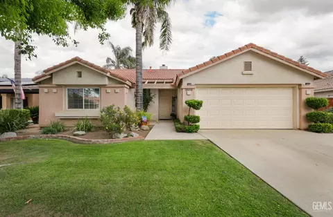 3514 Southpass Dr, Bakersfield, CA 93312