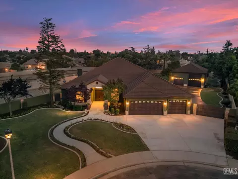 14925 Mooresville Pl, Bakersfield, CA 93314
