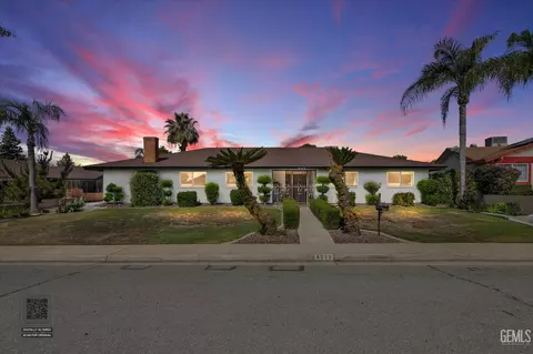 4513 Mccray St, Bakersfield, CA 93308