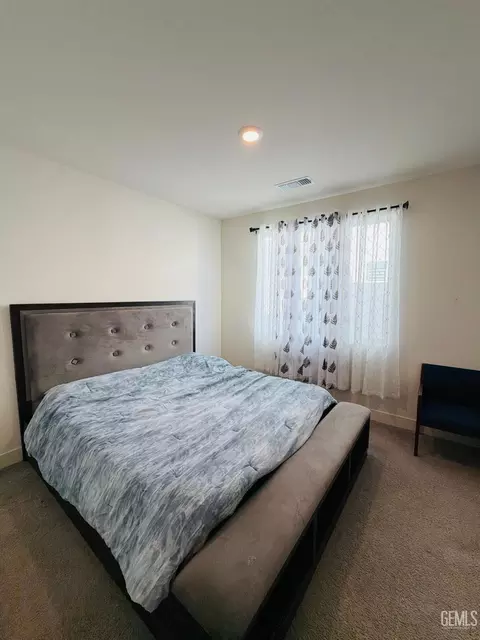 Bedroom - 14902 Pemberley Passage Ave, Bakersfield, CA 93311 photo 5 of 5