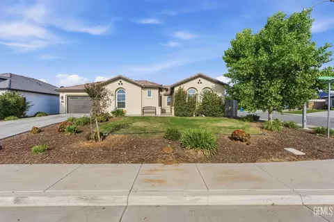 5206 Anaconda Ave, Bakersfield, CA 93306