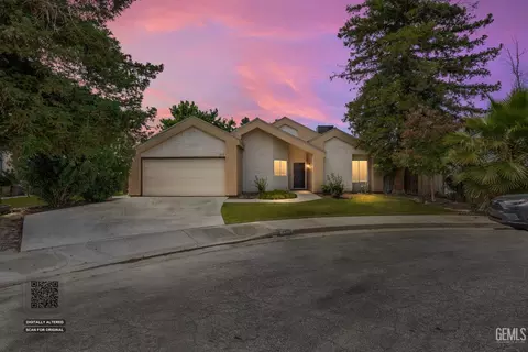 3713 Westporte Ct, Bakersfield, CA 93309