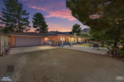 3412 Indian Rock Rd, Lake Isabella, CA 93240