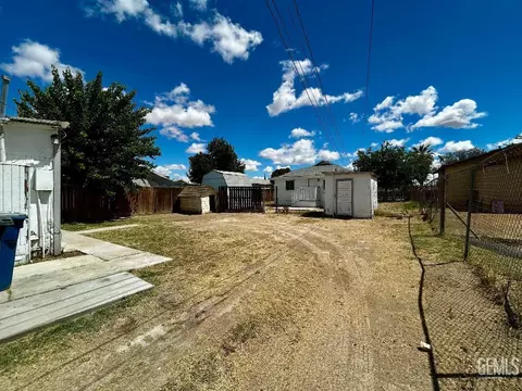 Exterior - 707 Fillmore, Taft, CA 93268 photo 4 of 4