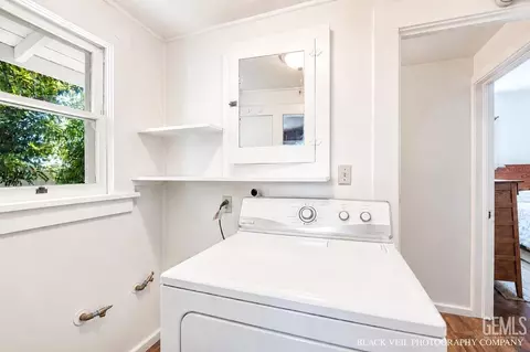 Other - 402 S 10th St, Taft, CA 93268 photo 7 of 12